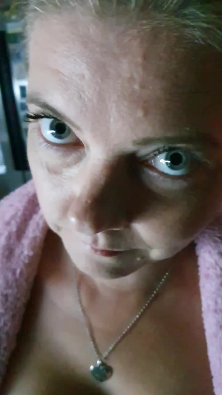 Pic #1Uk sexy as usual