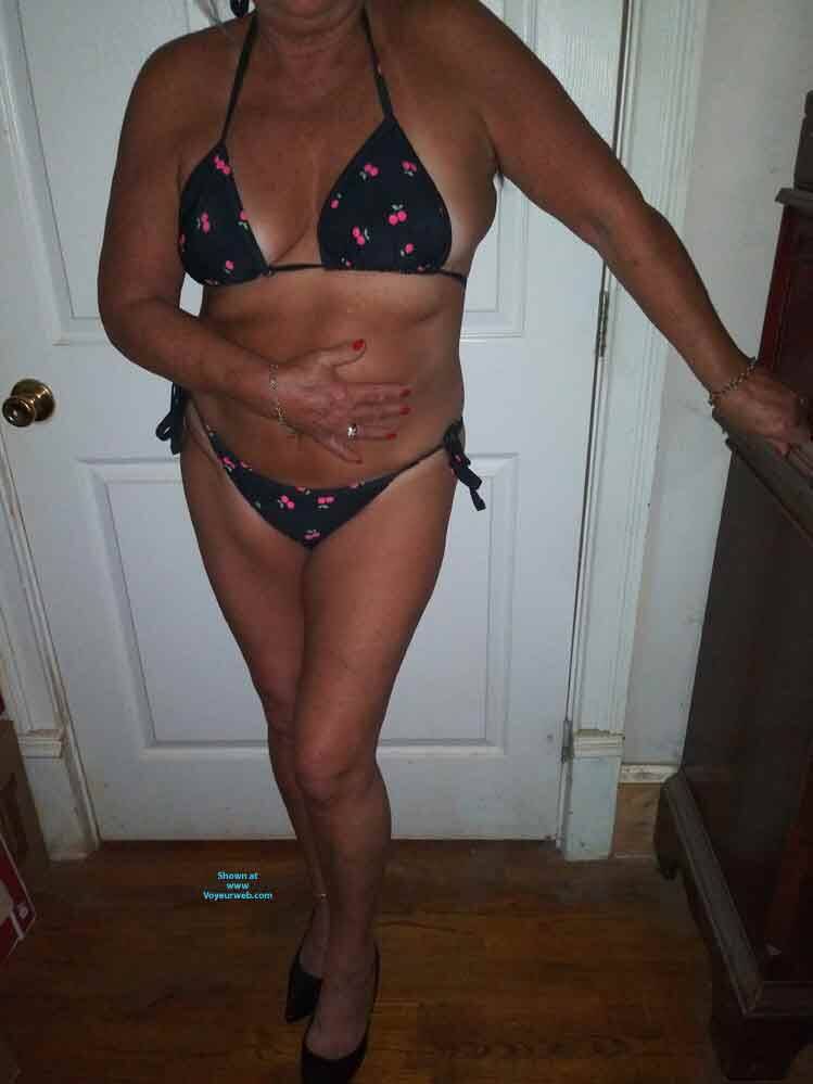 Pic #1last of the warm weather sunbathing