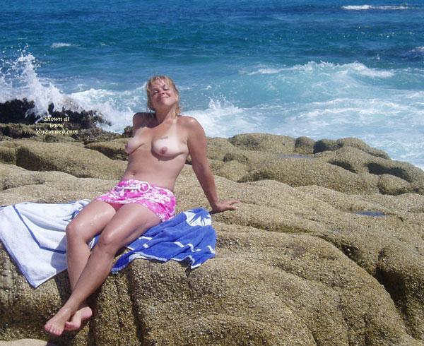 Pic #1Sugar From Bar Top To Ski Slope And Now Beach