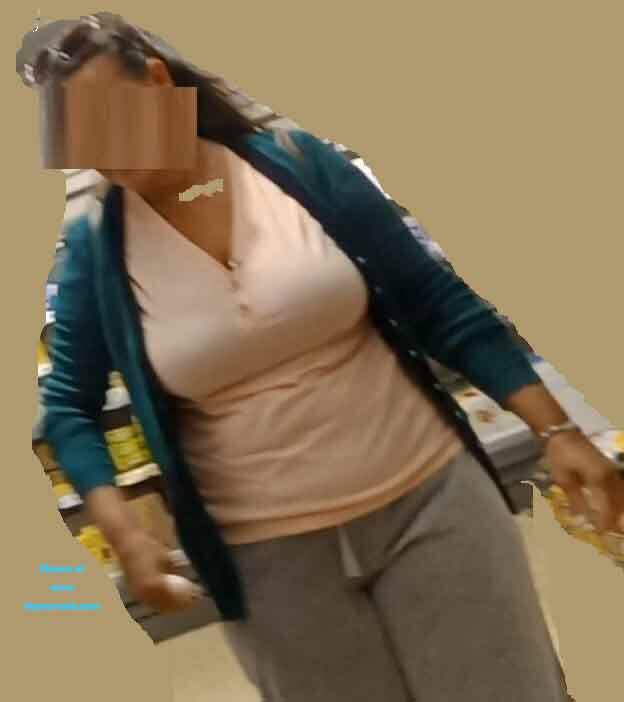 Pic #1Housewife for shopping