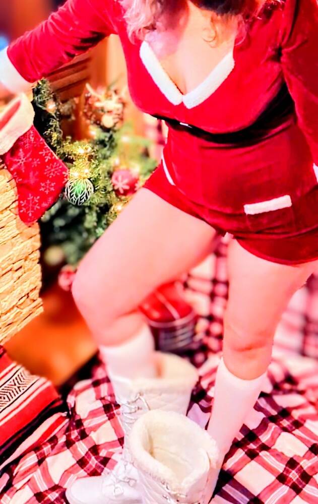 Pic #1Christmas Cheer!  - Amateur, Ass, Bent Over, Big Ass, Close-ups, Costume, Flashing, Flashing Tits, Girls Stripping, Hanging Tits, Hard Nipples, Legs Spread Wide Open, Mature, Mature Ass, Mature Pussy, Medium Tits, Natural Tits, Pantieless Wives, Striptease, Topless Amateurs, Topless Wives