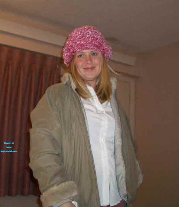 Pic #1 Friendly Feline