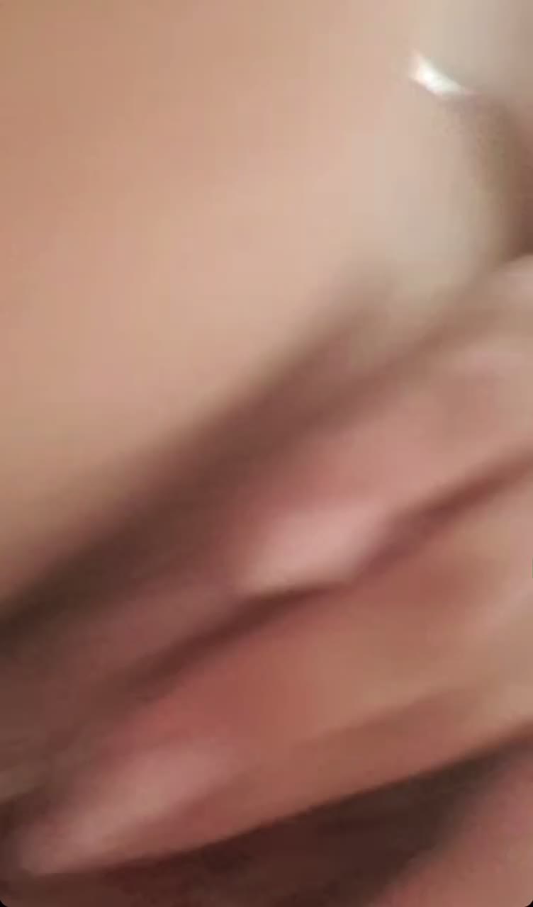 Pic #1Sexy lawyer- fingering close ups