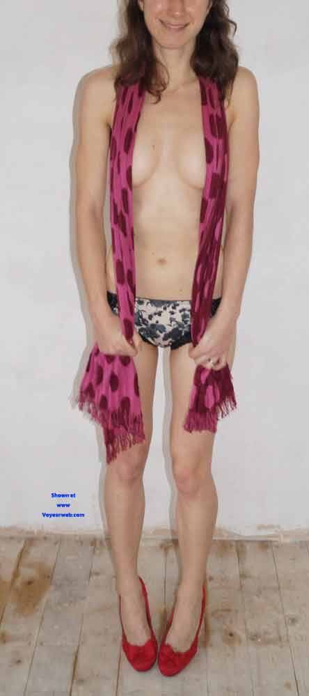 Pic #1Scarf dress strip - Amateur, Ass, Brunette, Cunt Pics, Firm Ass, Hard Nipples, High Heels Amateurs, Homemade Amateur, Lingerie, Nude Amateurs, Nude Girls, Perky Boobs, Pussy, Shaved, Small Tits, Young Woman