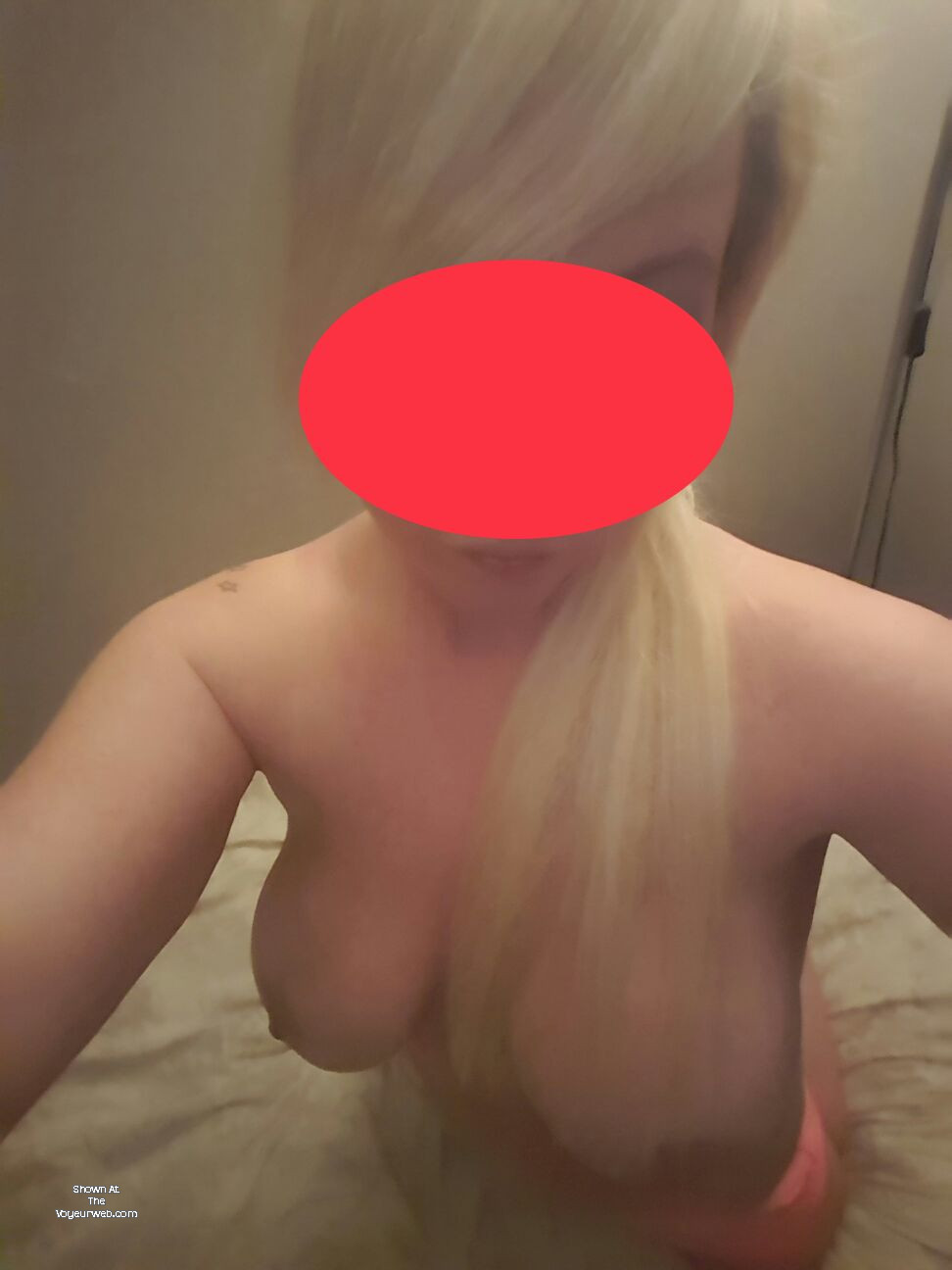 Pic #1 My large tits - Katey