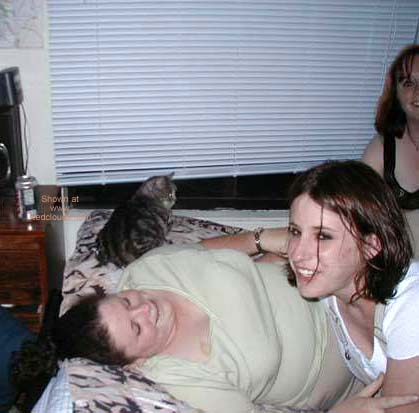 Pic #1*GO 3 Girl Action and BJ