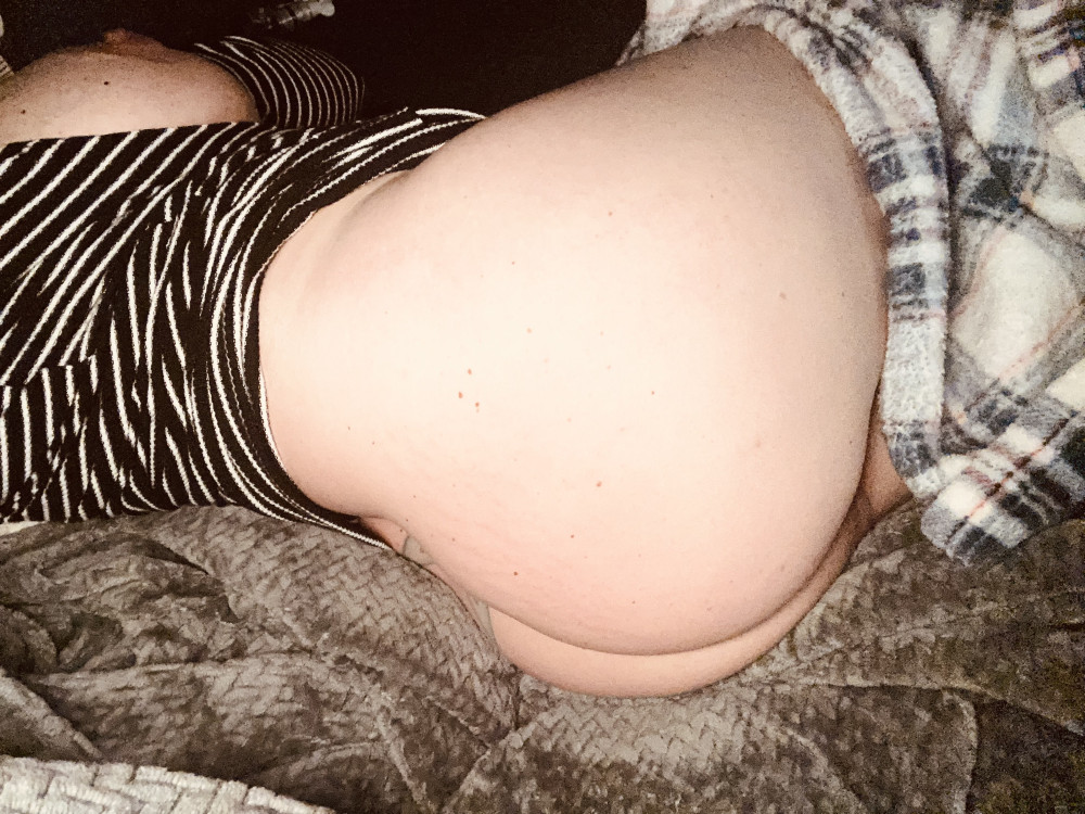 Pic #1 My ass - Roxie