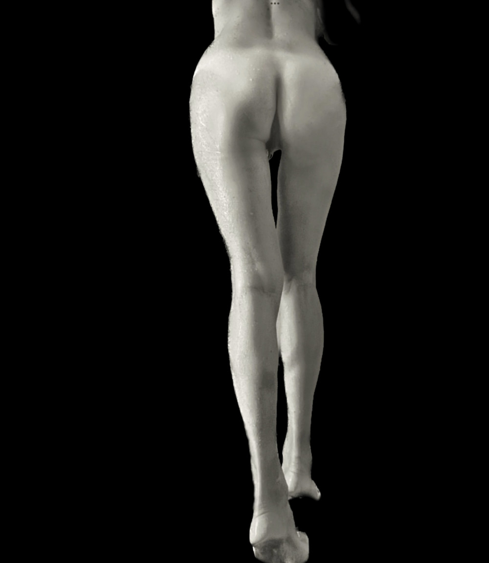 Pic #1 My ass - elene
