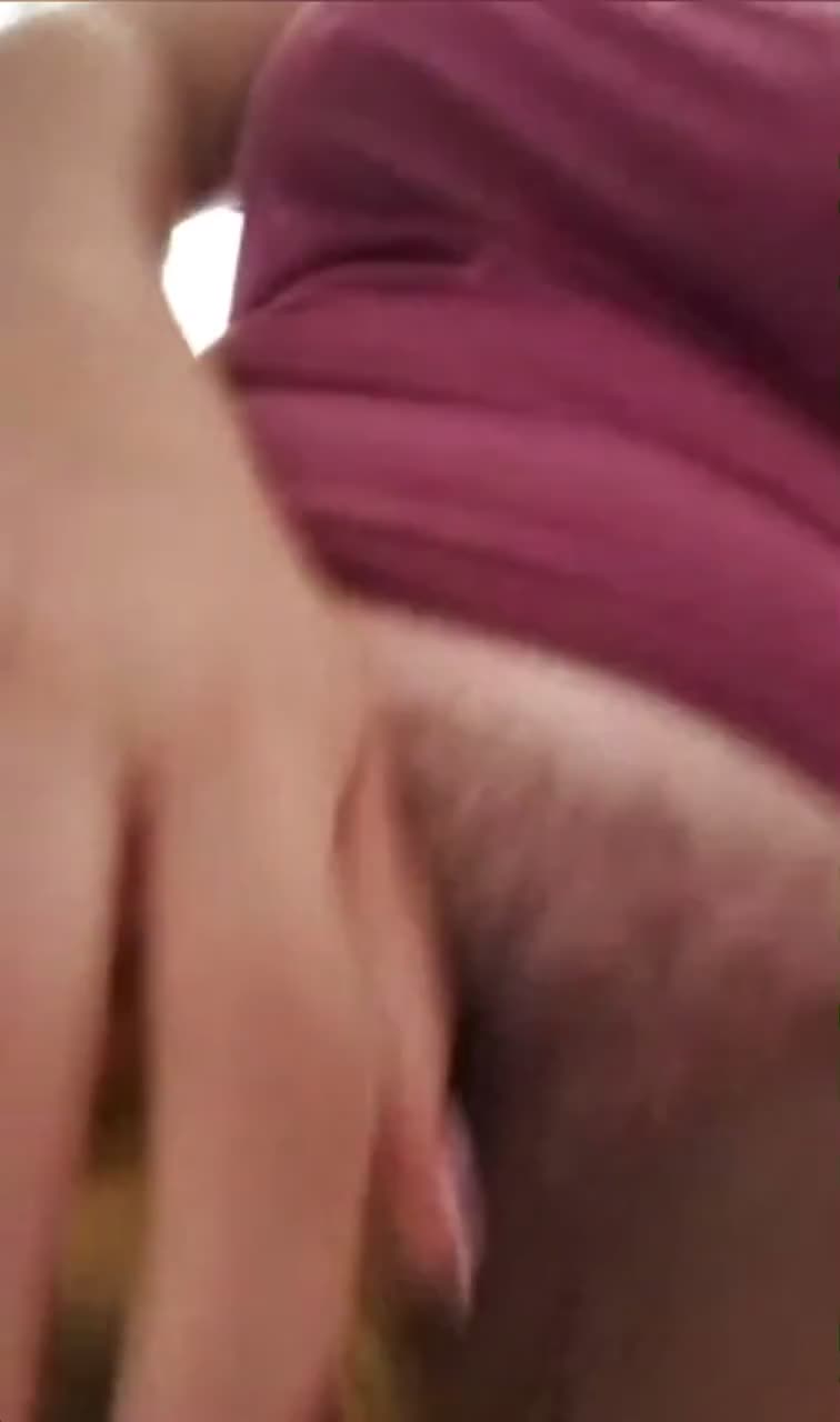 Pic #1Sexy lawyer - quick relief 2