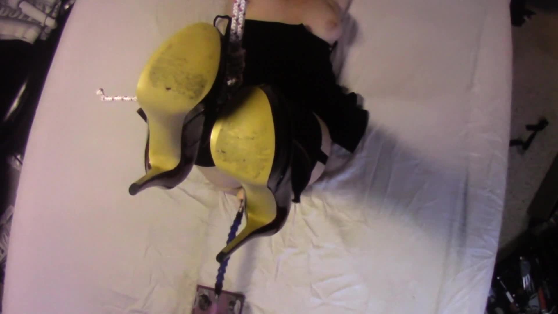 Pic #1Emily Gets Pumped