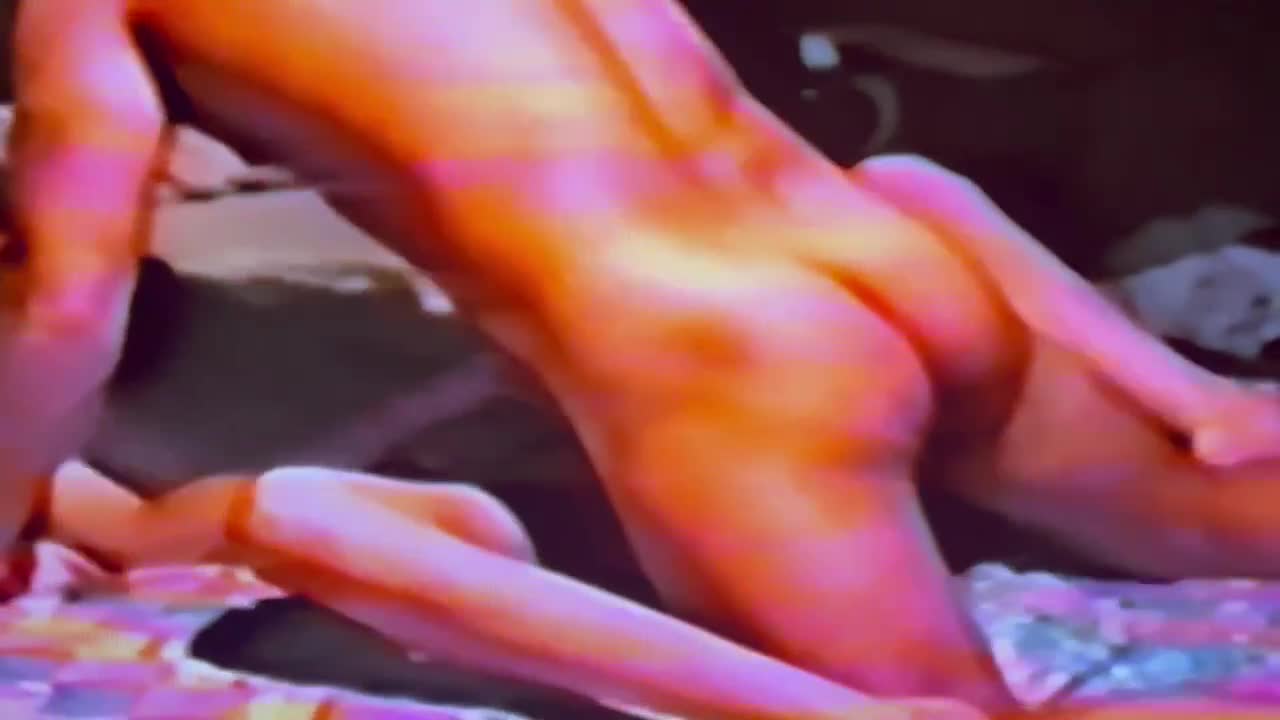 Pic #1Hot Girlfriend