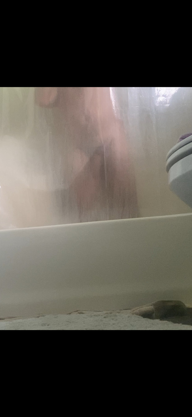 Pic #1more shower pics