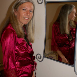 Pic #1Michelle - Red Robe - Amateur, Ass, Blonde, Flashing, Flashing Tits, Girls Stripping, Lingerie, Milf, Milf Ass, Natural Tits, Nude Amateurs, Nude Wives, Pussy, Shaved