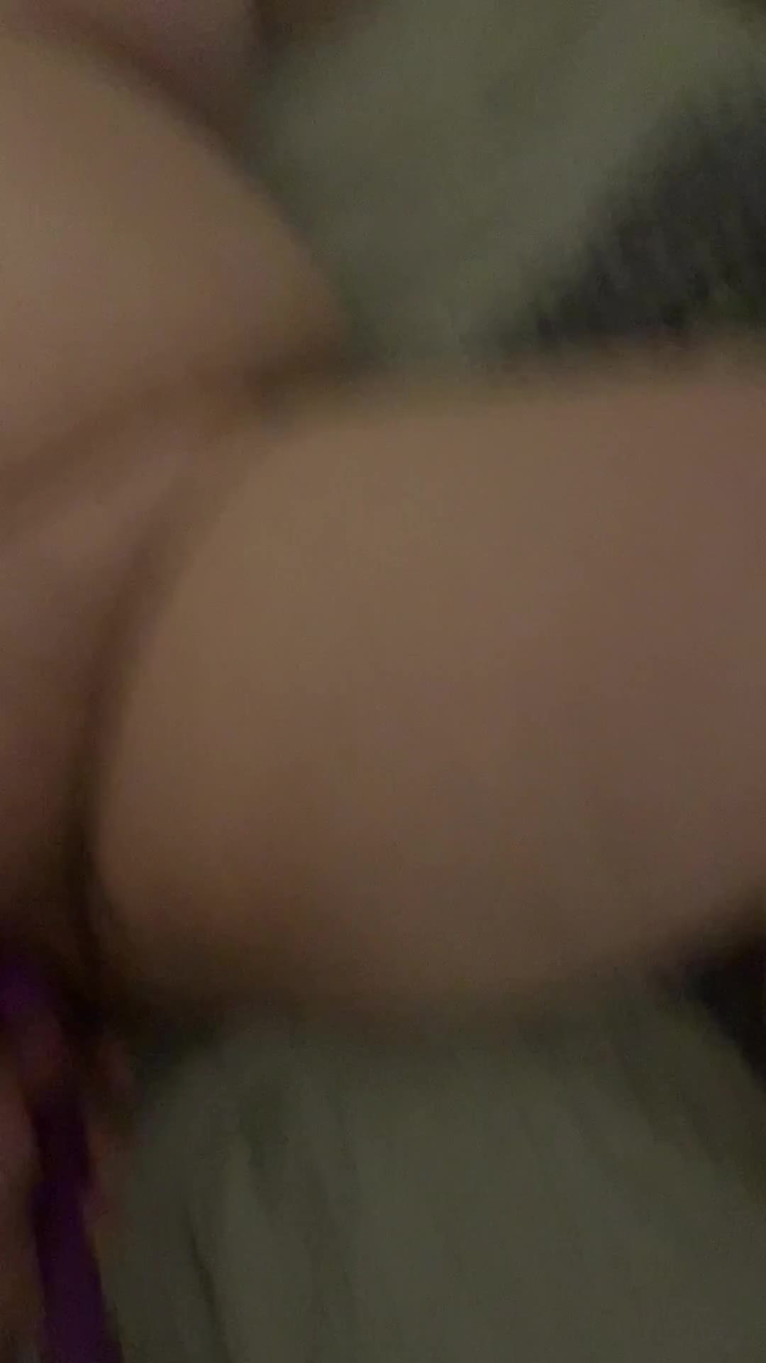 Pic #1Amber has her pussy tortured while blindfolded