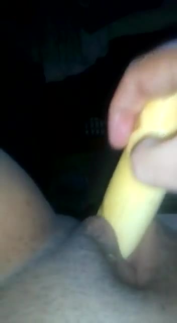 Pic #1ella y su platano
