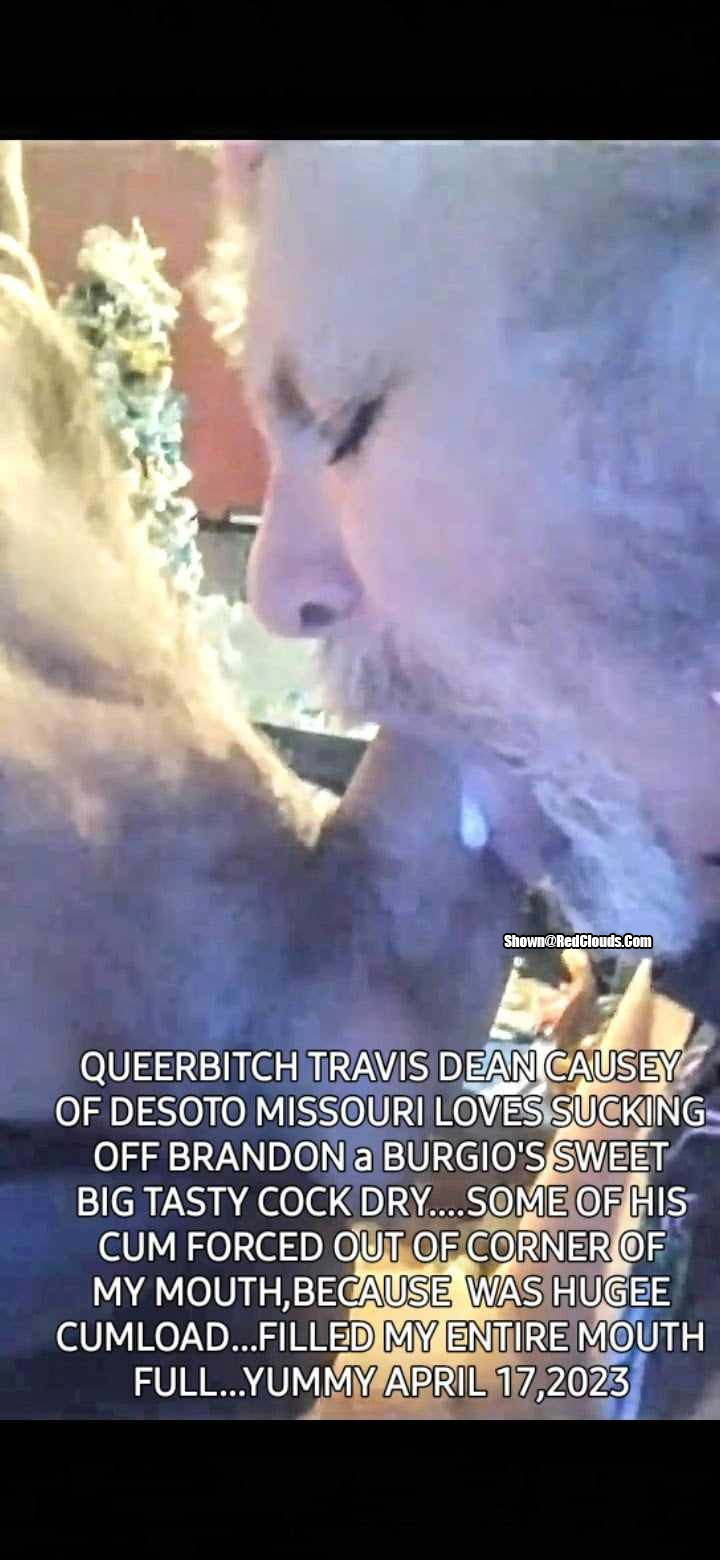 Pic #1TRAVIS SUCKS COCK