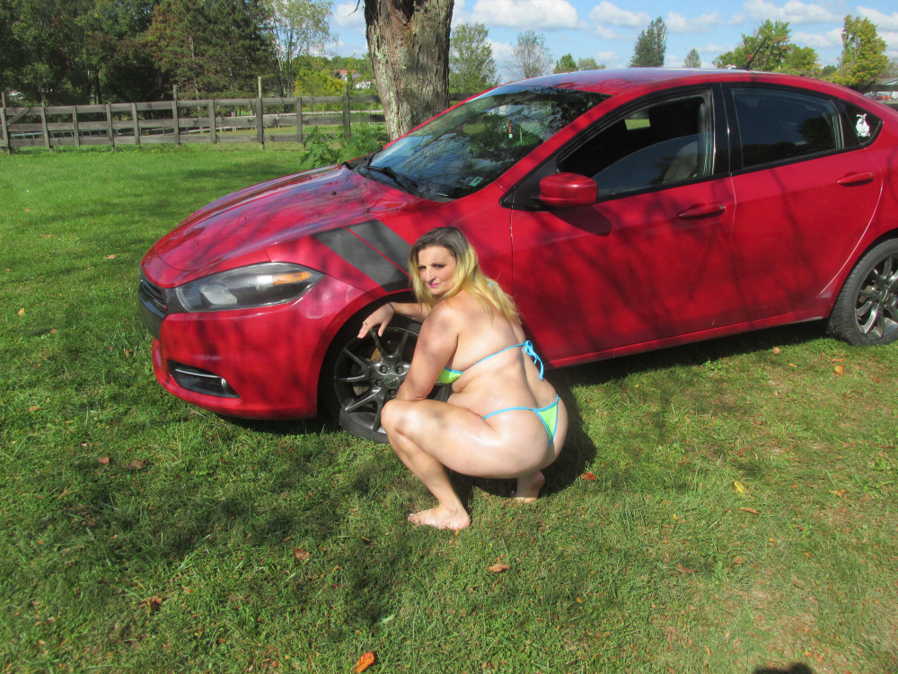 Pic #1 My girlfriend's ass - kelli