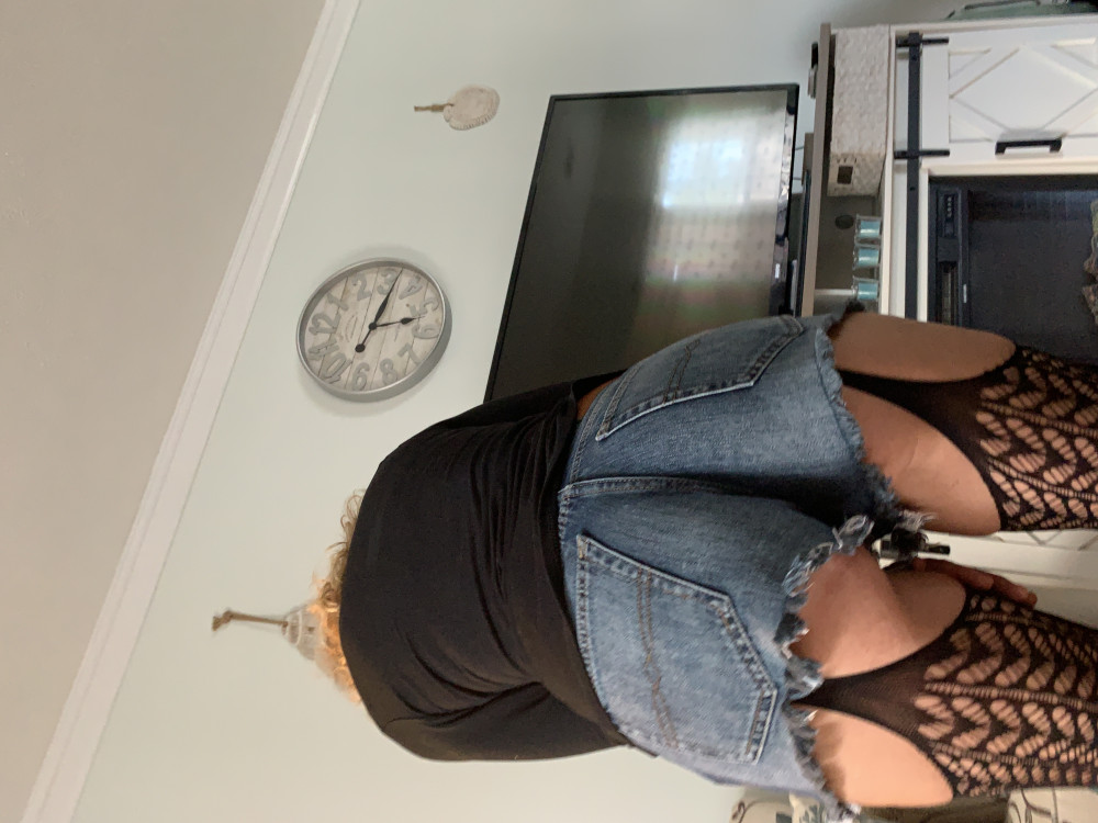 Pic #1 Second Attempt - Big Ass, High Heels Amateurs, Mature, Mature Ass, Mature Pussy, Stockings Pics