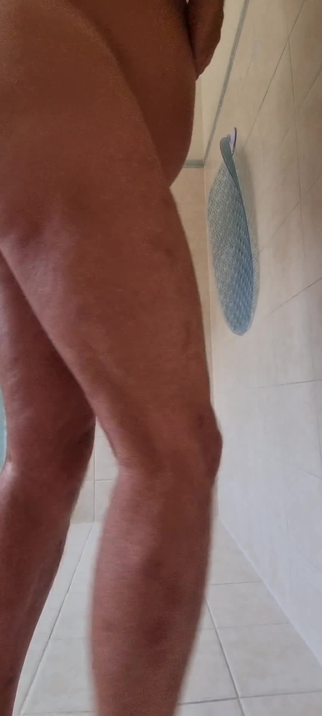 Pic #1shower play