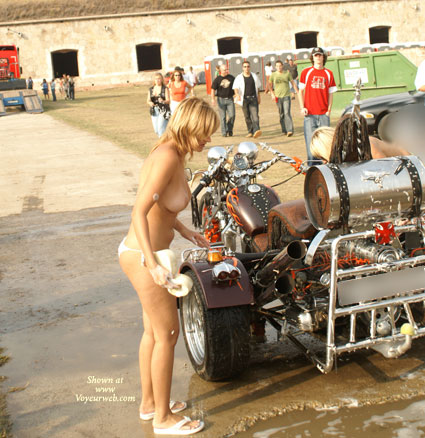 Pic #1 Sexz Car Wash