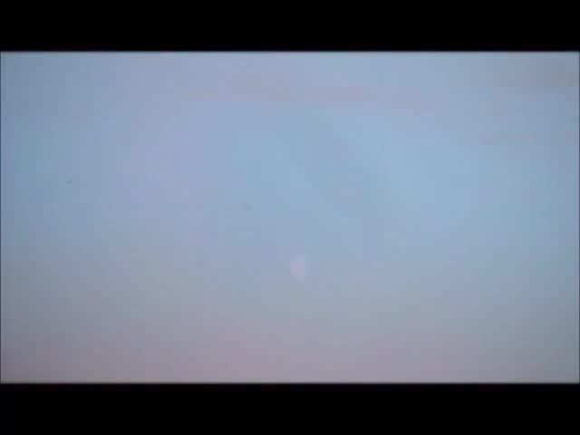 Pic #1Lisa Melagio hand job under water