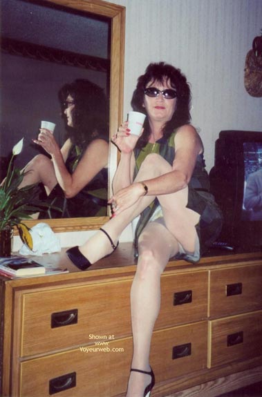 Pic #1Party Girl