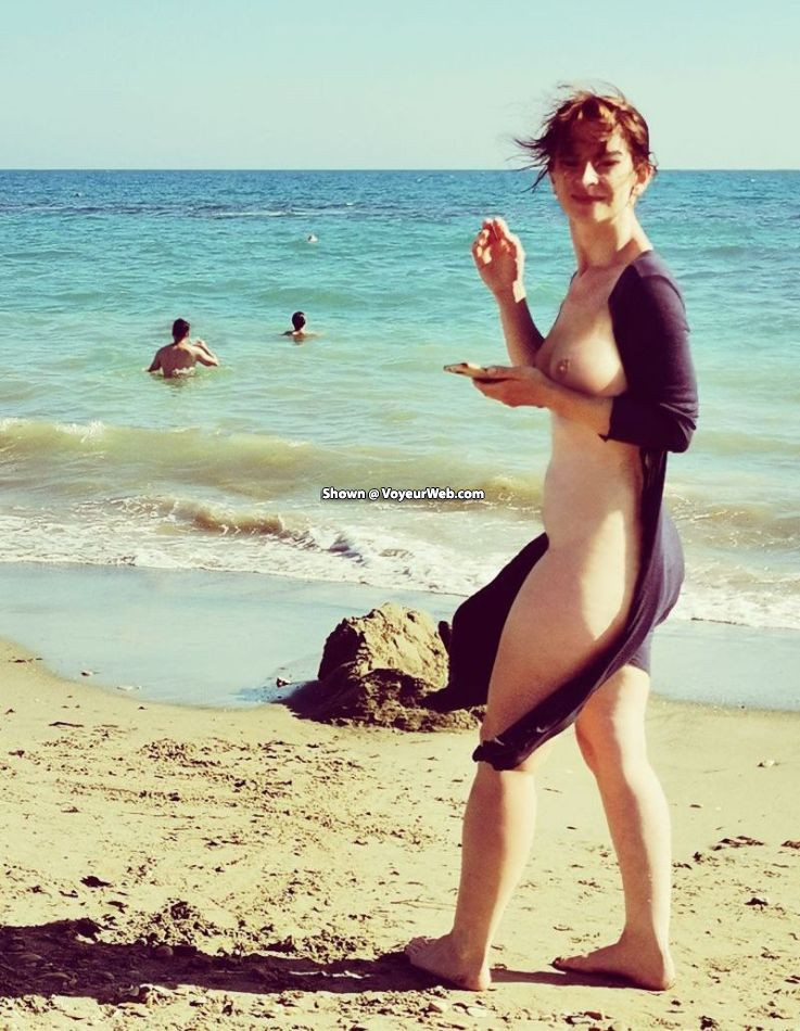 Pic #1Dora's back (and more)