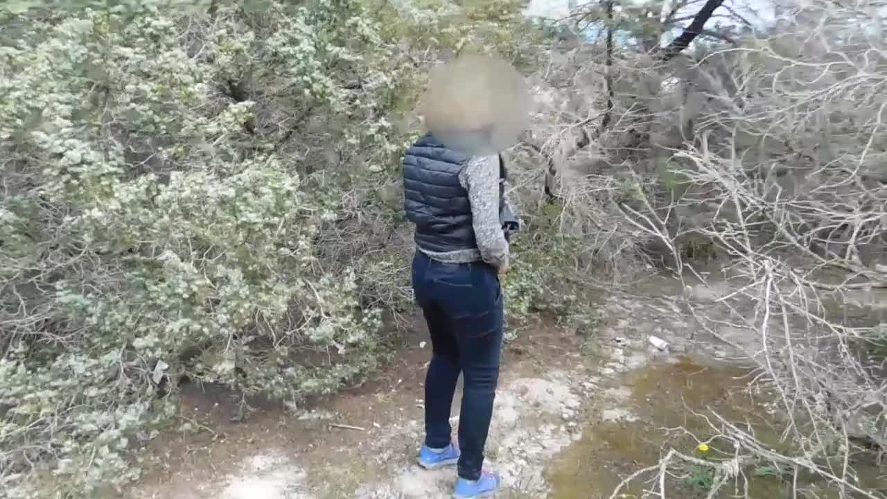 Pic #1making a splash