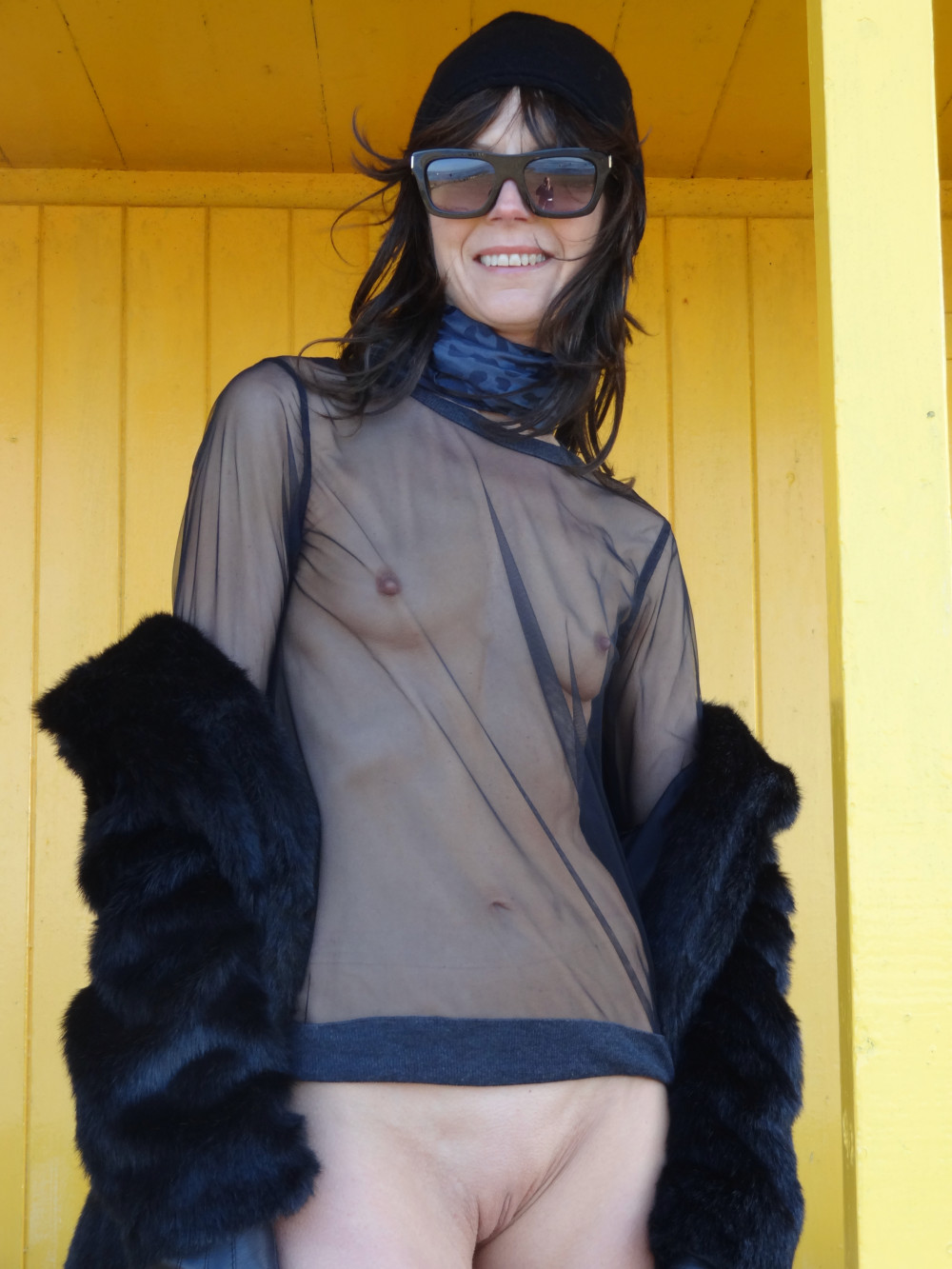 Pic #1 My very small tits - Diane