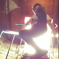 Live sessions show public