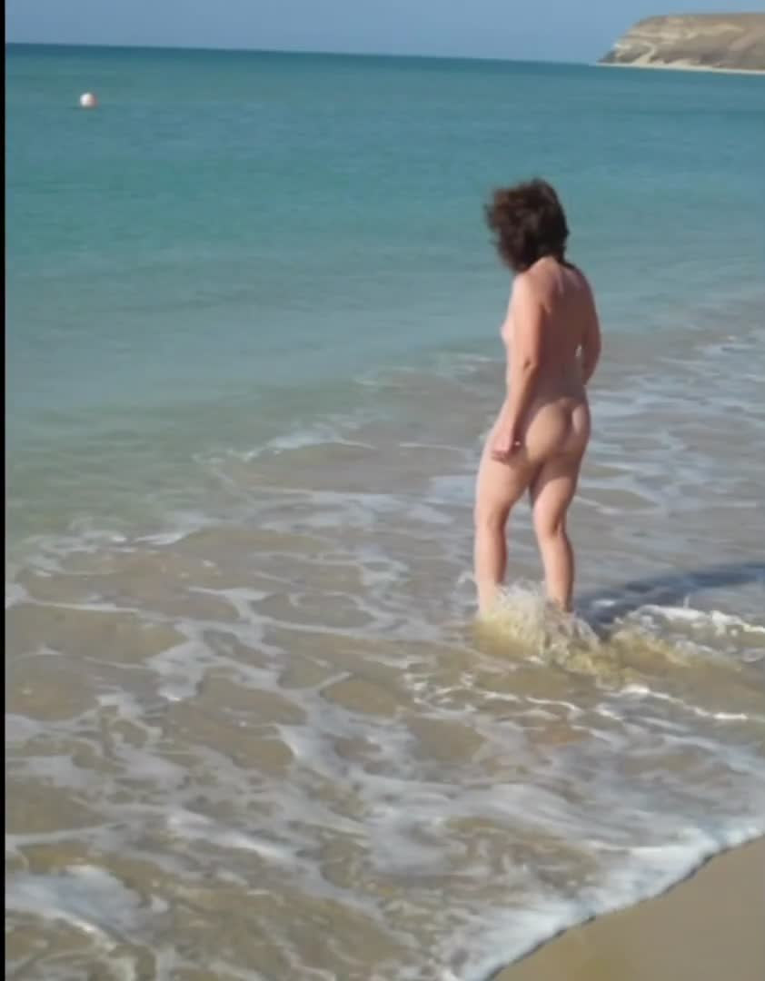 Pic #1on the beach
