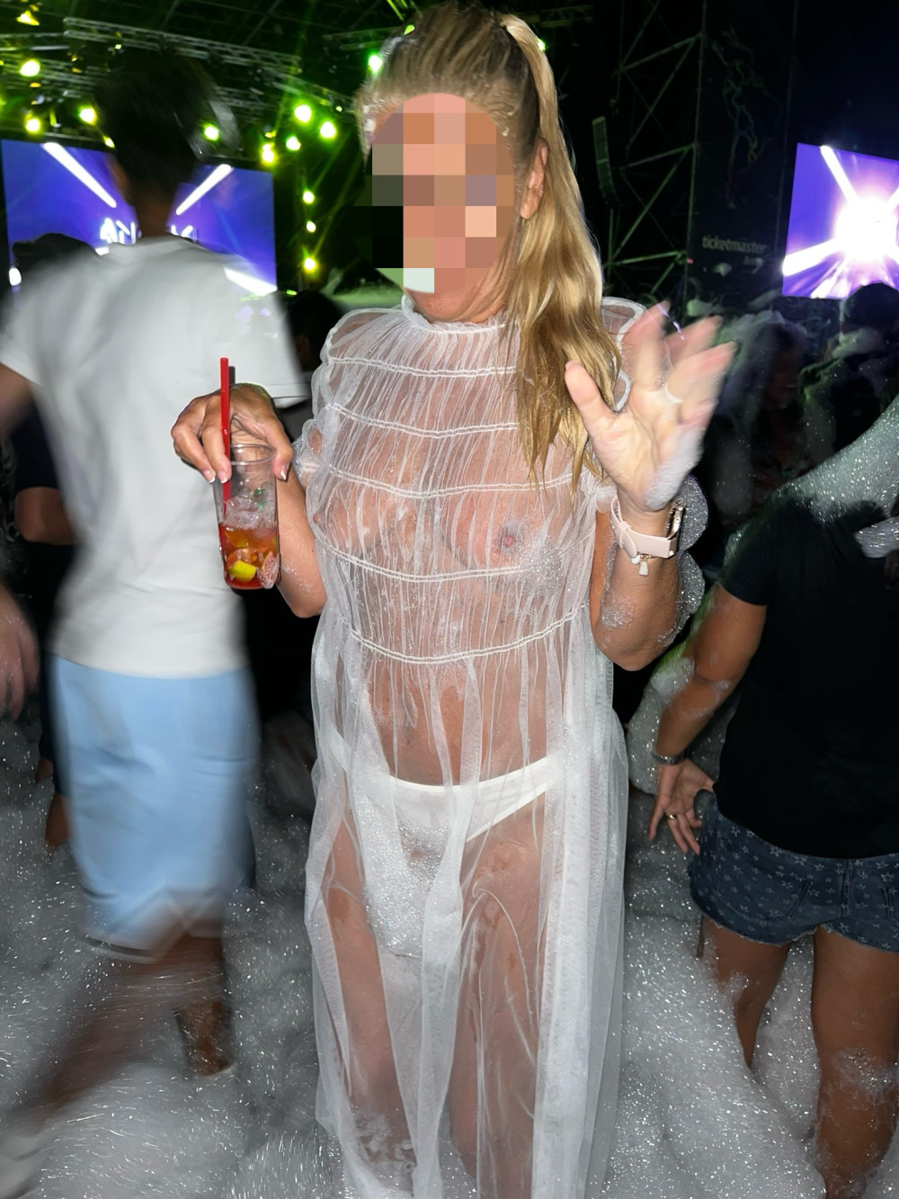 Pic #1Foam party in Milan - Amateur, Ass, Blonde, Cunt Pics, Flashing, Flashing Tits, Hard Nipples, High Heels Amateurs, Lingerie, Medium Tits, Natural Tits, Nude Amateurs, Nude Wives, Outdoors, Perky Boobs, Public Exhibitionist, Public Place, Pussy, Pussy Hair, Sexiest Legs, Sexy Wives, Trimmed Pussy, Women In See Through Clothes, See Through