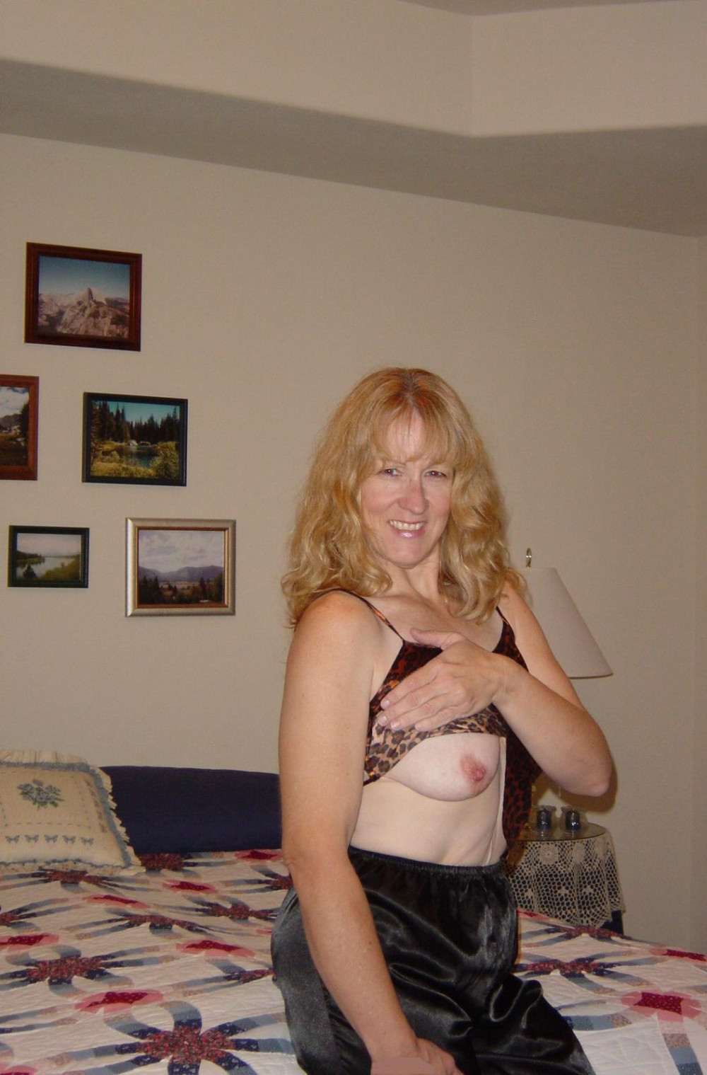 Pic #1 My large tits - Kathy