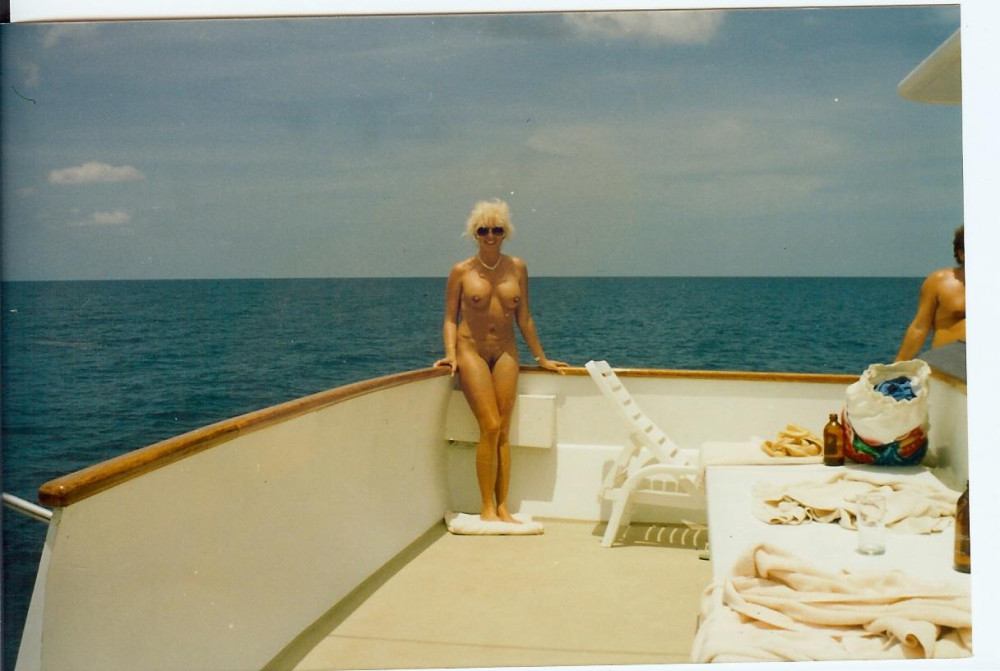 Pic #1 Medium tits of my wife - debbie