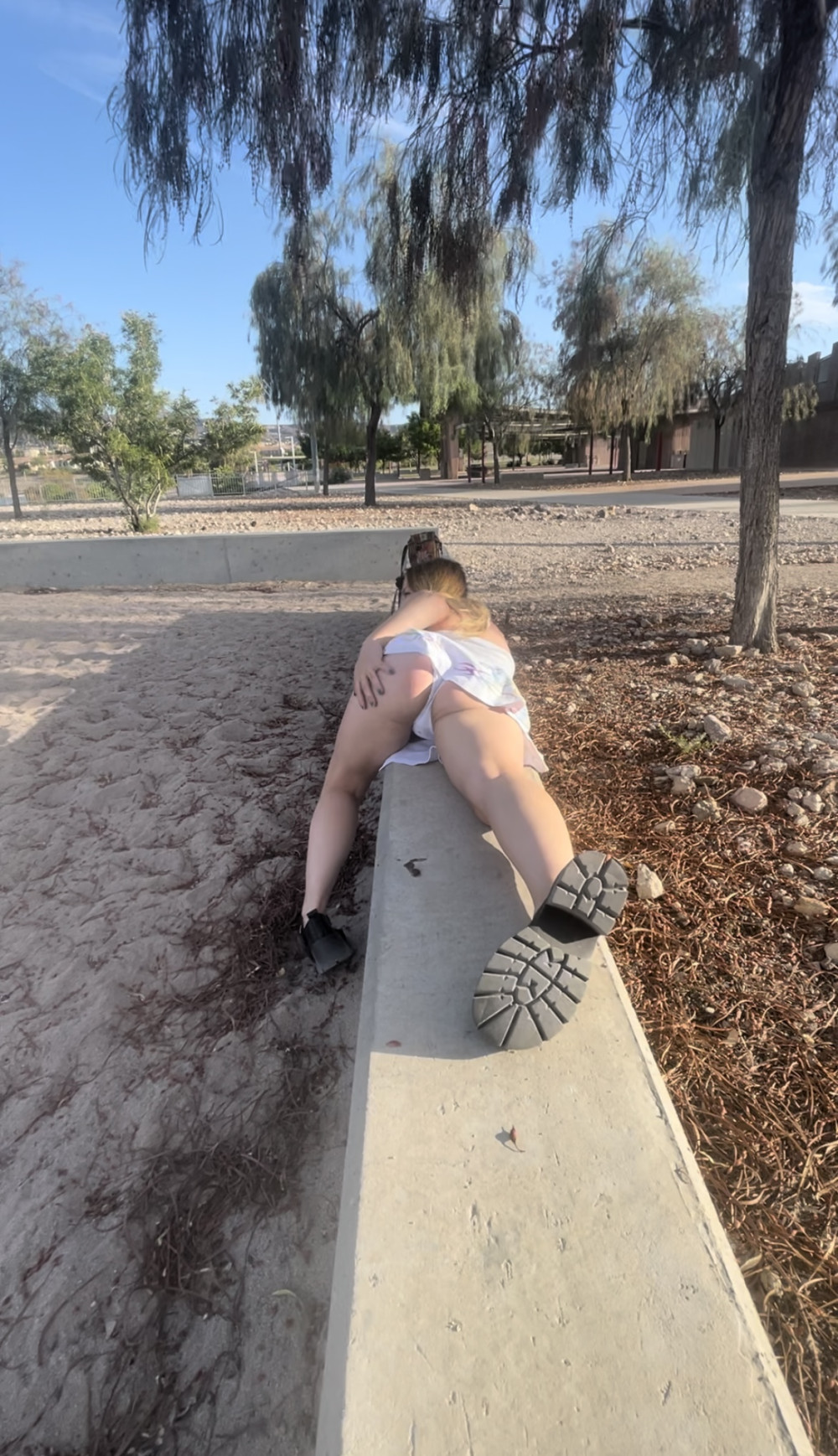 Pic #1come fuck me in the park