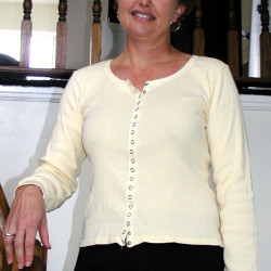 Pic #1 Yellow top 1 - Flashing Tits, Mature