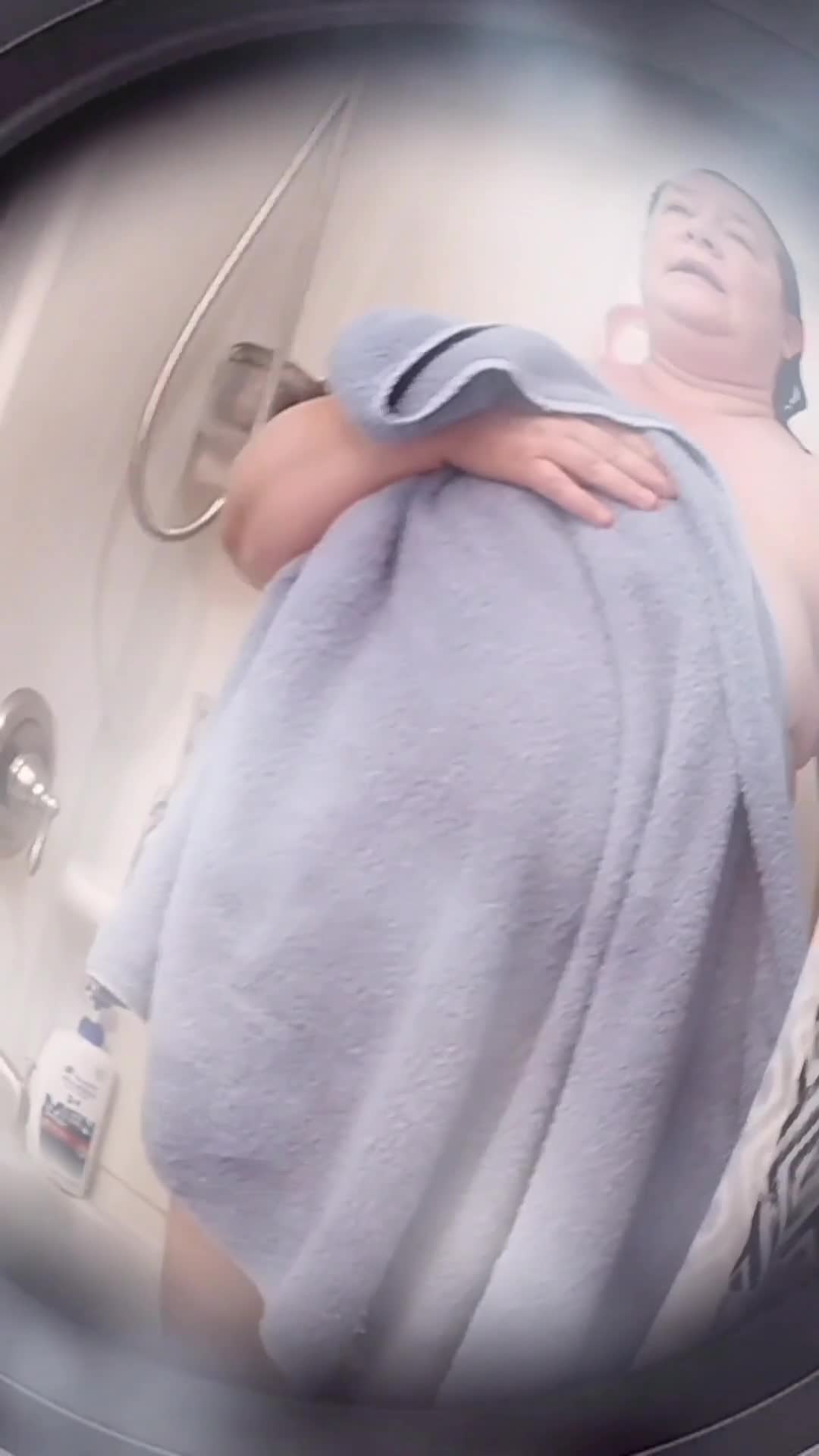 Pic #1Check CHECK CHECK IT out