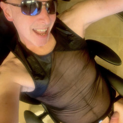 Lenny52, a sexclub manager