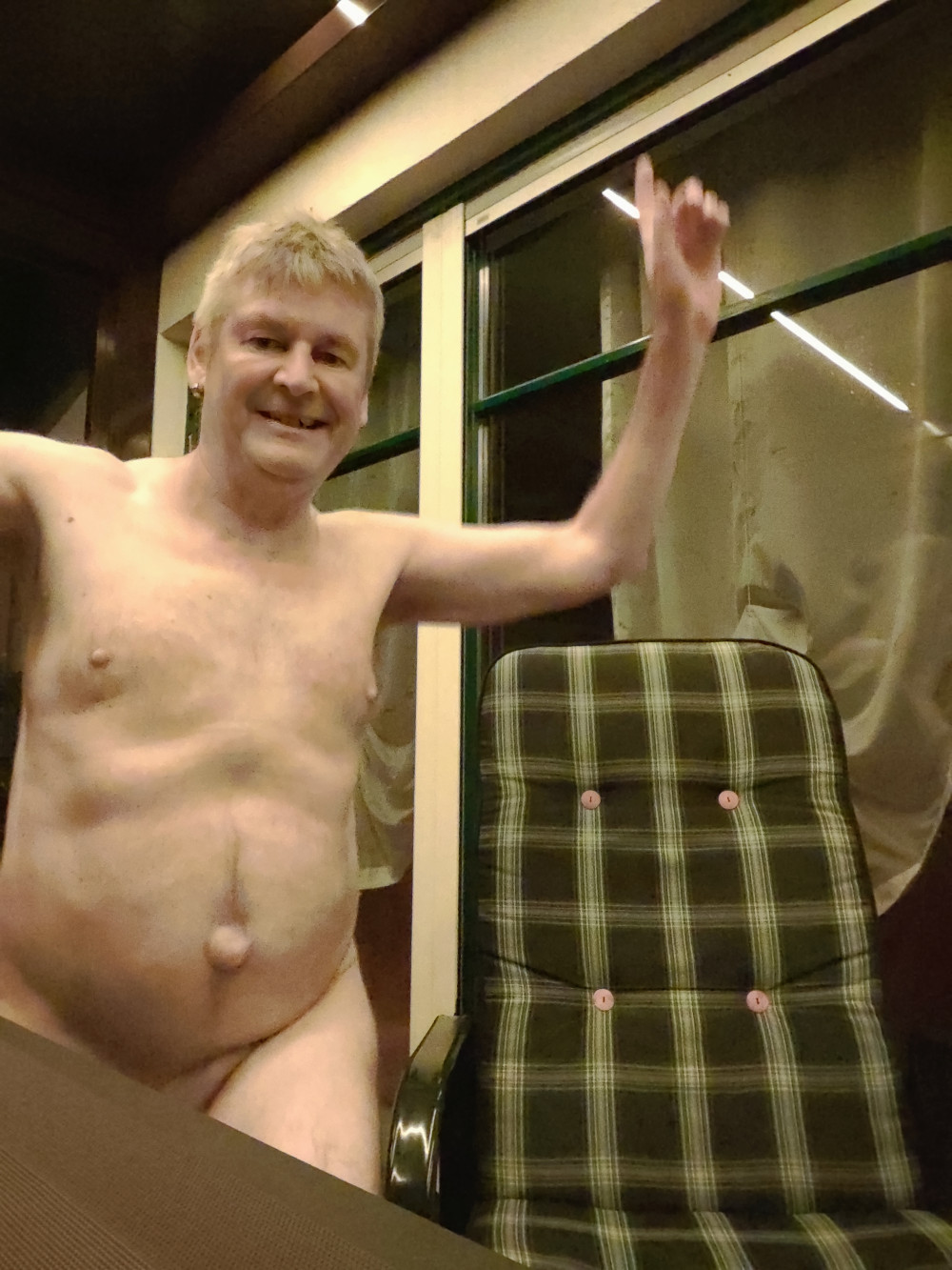 Pic #1Full Frontal Friday