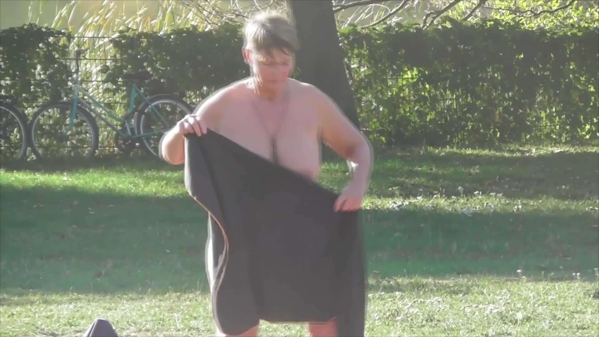 Pic #1fat tits chubby granny nude voyeur