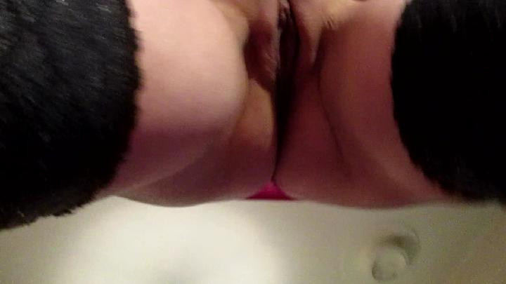 Pic #1 My wife's ass - racheal T