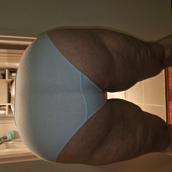 My wife's ass - Koukla