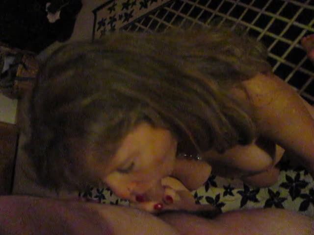 Pic #1Kayla has fun
