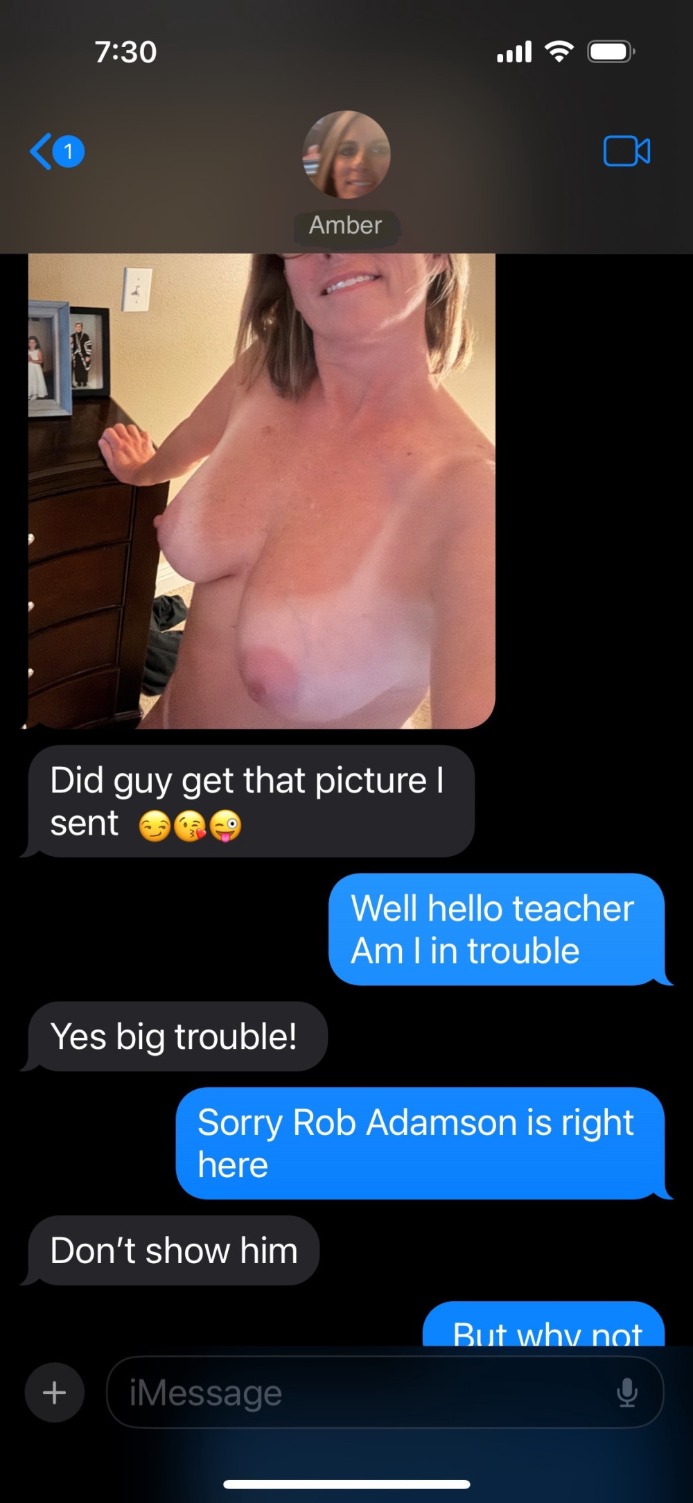 Pic #1 My large tits - Amber