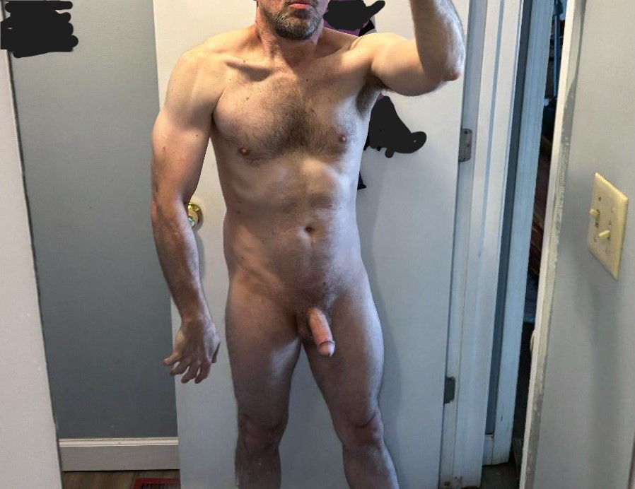 Pic #1Totally naked