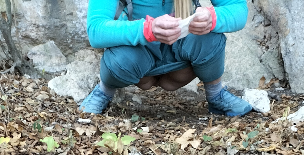 Pic #1 Caught pissing in nature