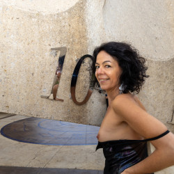 My small tits - Valérie