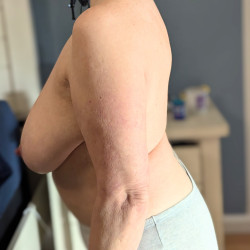 Large tits of my wife - 32ddd