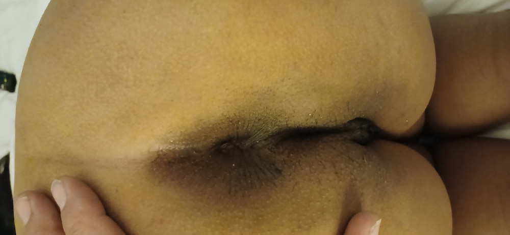 Pic #1 My wife's ass - Latin Queen