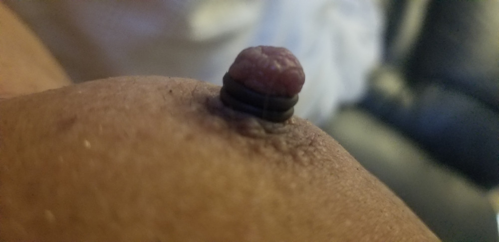 Pic #1 Medium tits of my girlfriend - Sandy